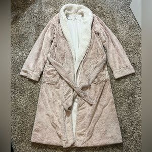 Stars Above Plush Robe